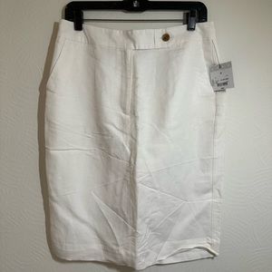 Liz Claiborne Career White Pencil Skirt - Size 4 - New with Tags